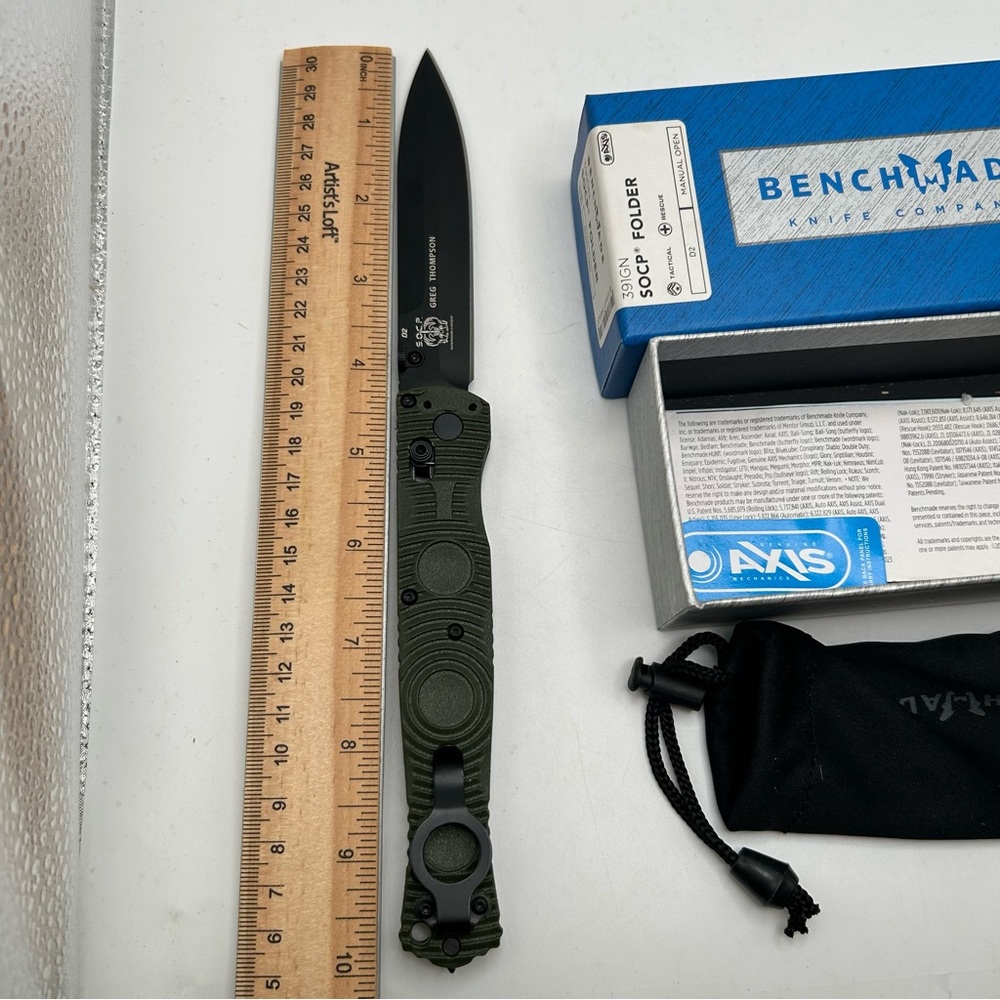 Benchmade SOCP CF Elite. Axis Lock. Discontinued. Green Handle. NEW IN BOX. - Picture 3 of 4